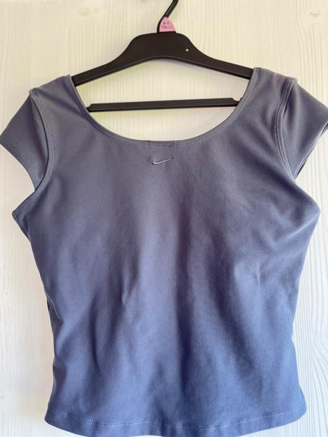 Nike dri - fit, nike,xs