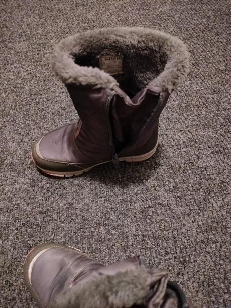 Zimne cizmy, 29