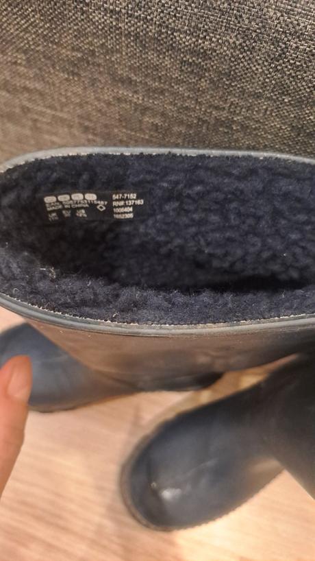 Gumaky, f&f,30