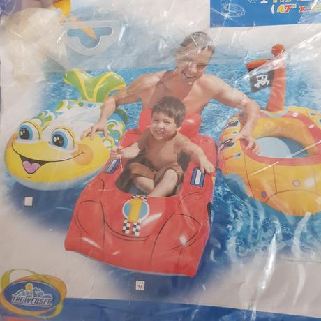 Rukavniky, člnky, vesta na plavanie,