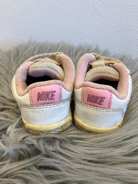 Dievčenské tenisky bielo ružové nike (19), nike,19