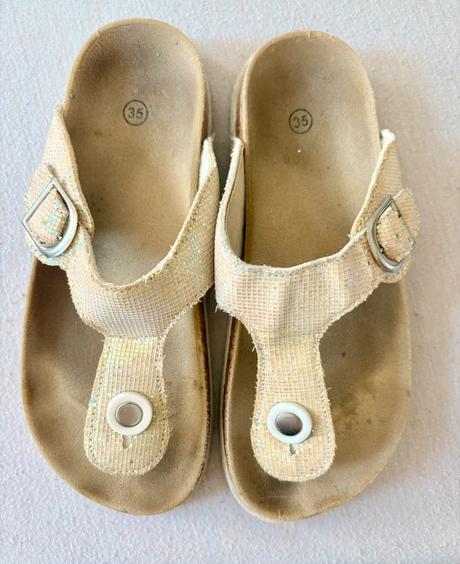 Žabky s trblietkami, 35