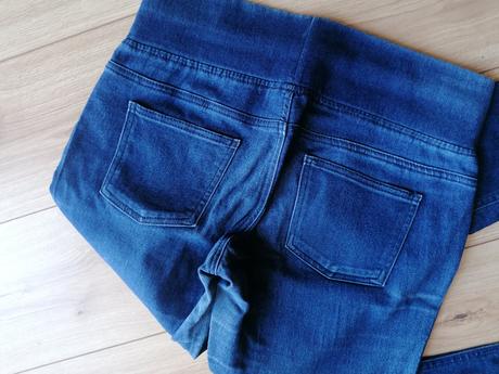 Pohodlné džegínsy s vyšším pásom m/l, pepco,m