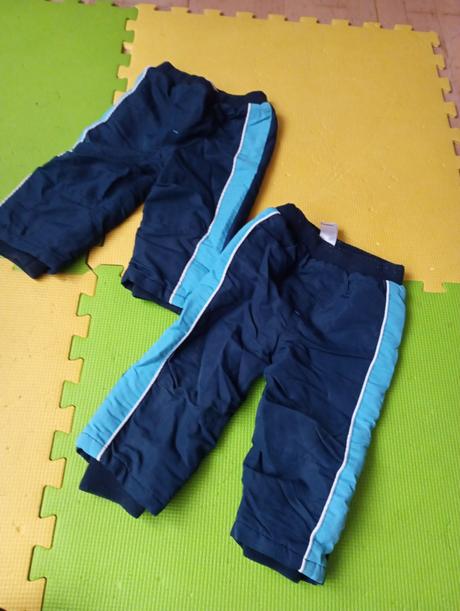 Balík oblečenia dvojičky chlapci, 86