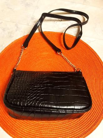 Crossbody kabelka s imitáciou hadieho vzoru, 