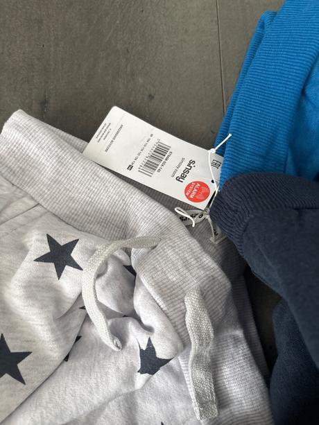 Chlapcenske teplaky 3ks, sinsay,140