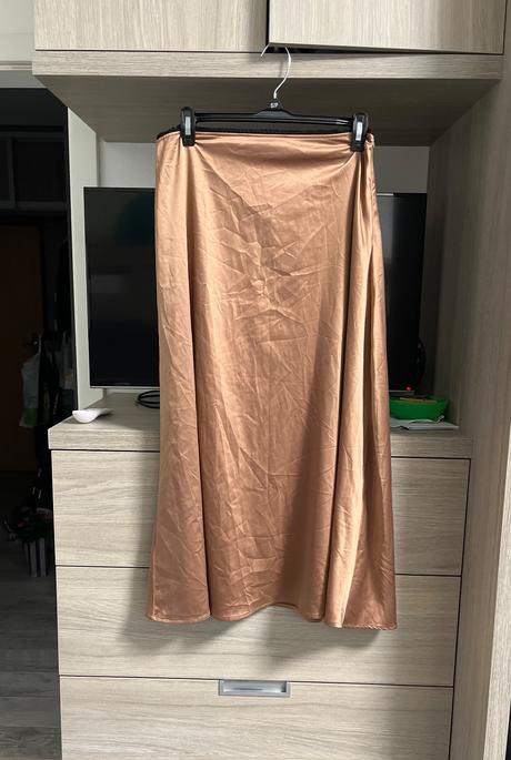 Saténová sukňa, zara,m