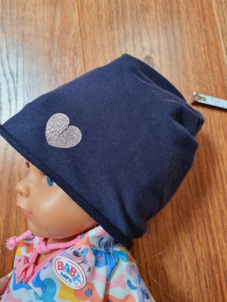 B1690 čiapka, srdiečko, 80