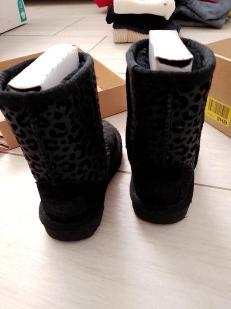 Čižmy, ugg,23
