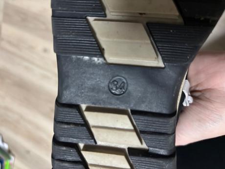 Snehule tom tailor, tom tailor,34