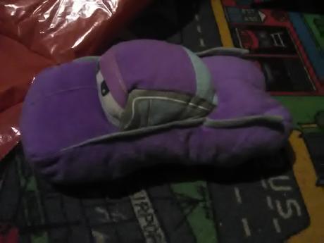 Plyšové auto z cars 2, 