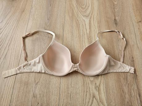 Tričková podprsenka triumph body make-up essential, triumph,70d