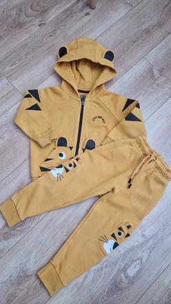 Tepláková súprava veľ. 104 cm., f&f,104