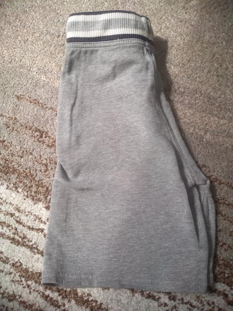 Šortky, marks & spencer,134