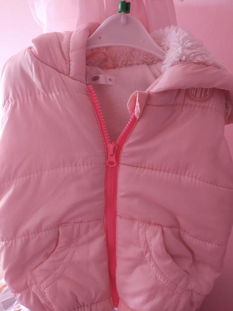 Predám detskú vestičku, 92