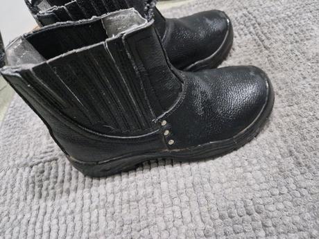 Obuv pracovna s ocelovou špicou, 40