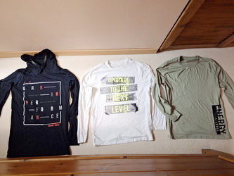 3 pulovre, č. 158, 158