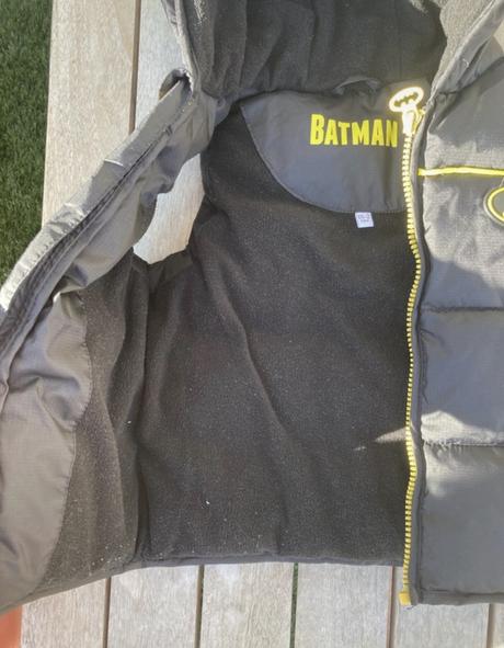 Čierna vesta batman, marks & spencer,92
