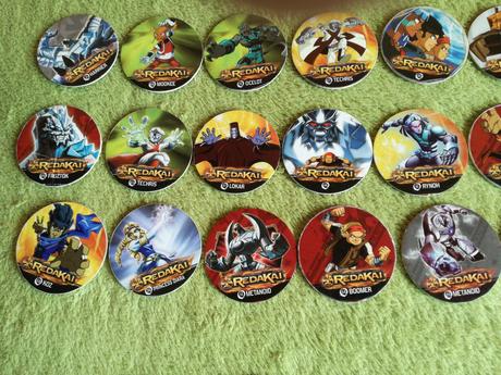 Zbierka pokemon,redakai,turtles,ben, tribe 2 pataa,