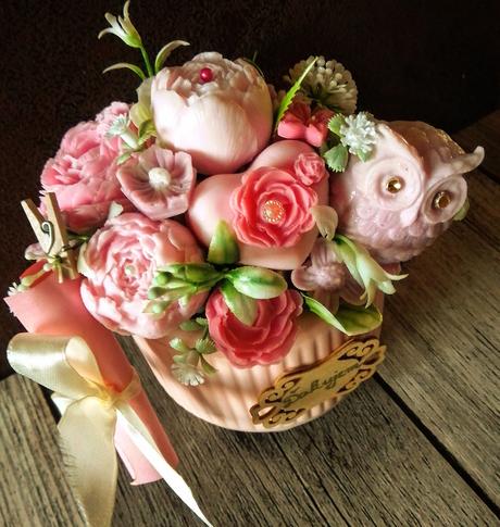 Mydlova kytička menšia so sovičkou, 