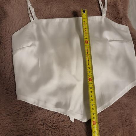 Xs/s satenovy crop top, stradivarius,xs