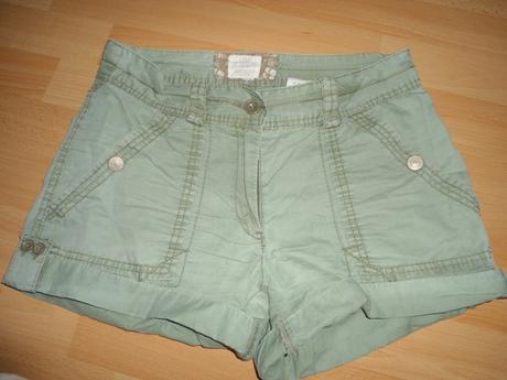 Olivove tenke letne kratasy, h&m,s