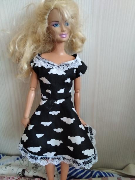 Šaty pre barbie,