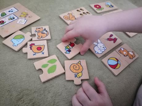 2 dielne drevené puzzle v drevenej krabičke, 