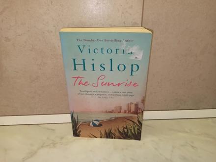 Victoria hislop - the sunrise,