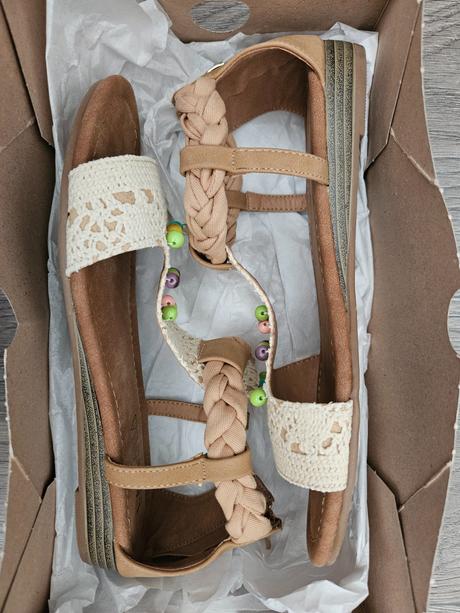 Sandale lascana nové, 37