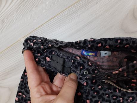 Menčestrové leo nohavice, lupilu,92