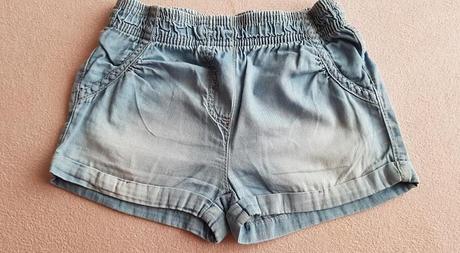 2x kraťasy č.98/104, lupilu,98