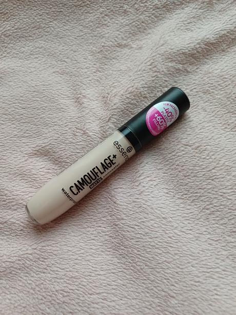 Essence korektor camouflage odtieň č.80, 