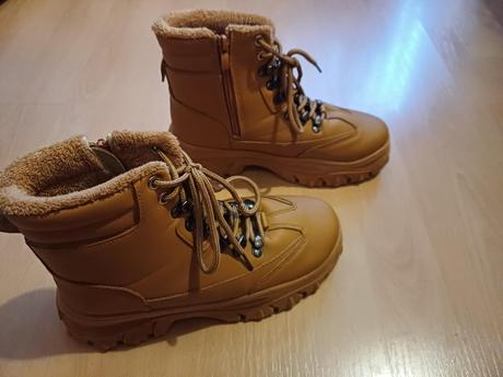 Teplučké topánočky farba camel, 39