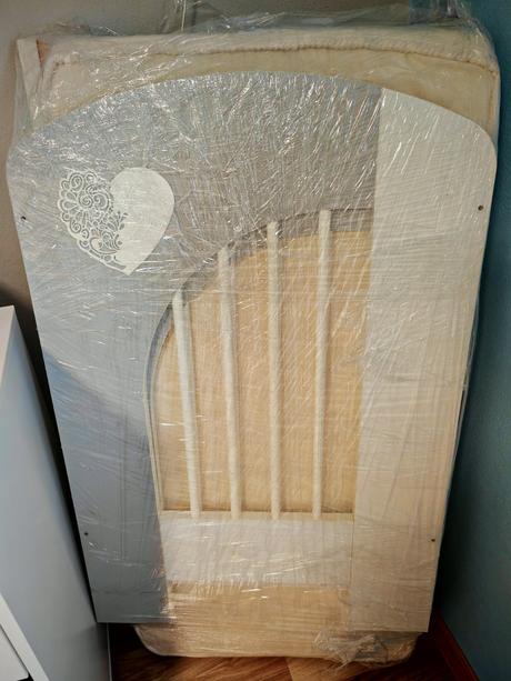 Postieľka a komoda klups srdce, 