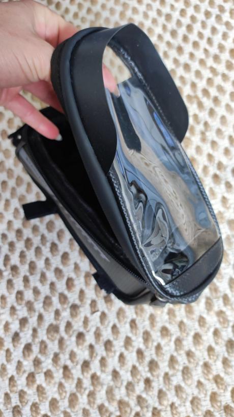 Vodeodolná taška na bicykel s držiakom na teléfon,