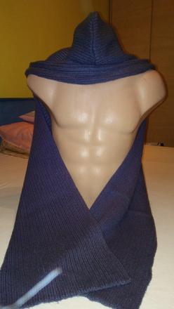 Sala pletena s kapuckou, <50