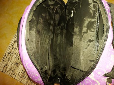 Školská taška pre slečnu, 