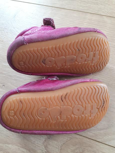 Froddo prewalkers sandále veľ.19, froddo,19