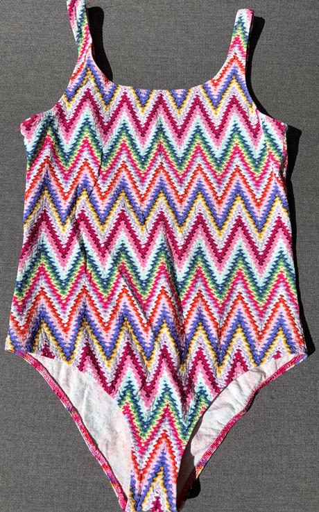 Farebné jednodielne plavky, calzedonia,140