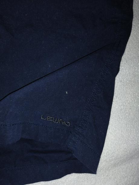 Lewro sortky, lewro,140