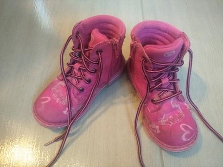 Dievčenské čižmičky, 28