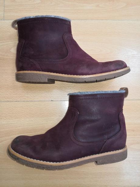 Bordove zateplene kozene cizmicky, clarks,32