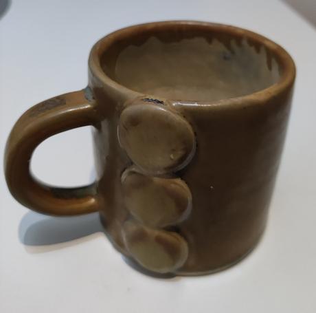 Krásny hrnček hadmande, 