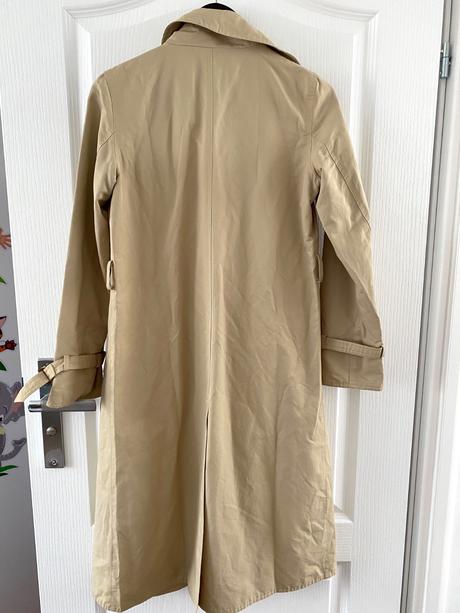 Klasický bavlnený béžový dlhý trenčkot, m