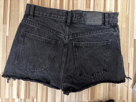 Kraťasy xs/s, pull&bear,s