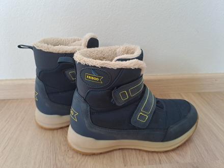 Snehule bez známok nosenia, 35