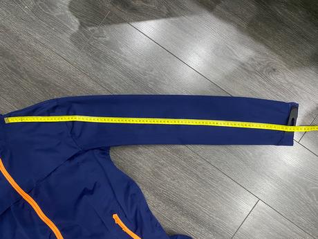 Dámska športová bunda velk.l, l