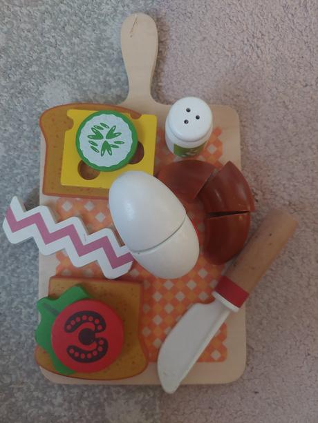 Drevene potraviny do kuchynky,