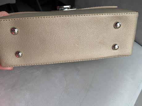 Dajana rodriguez kabelka kristyna, dajana rodriguez